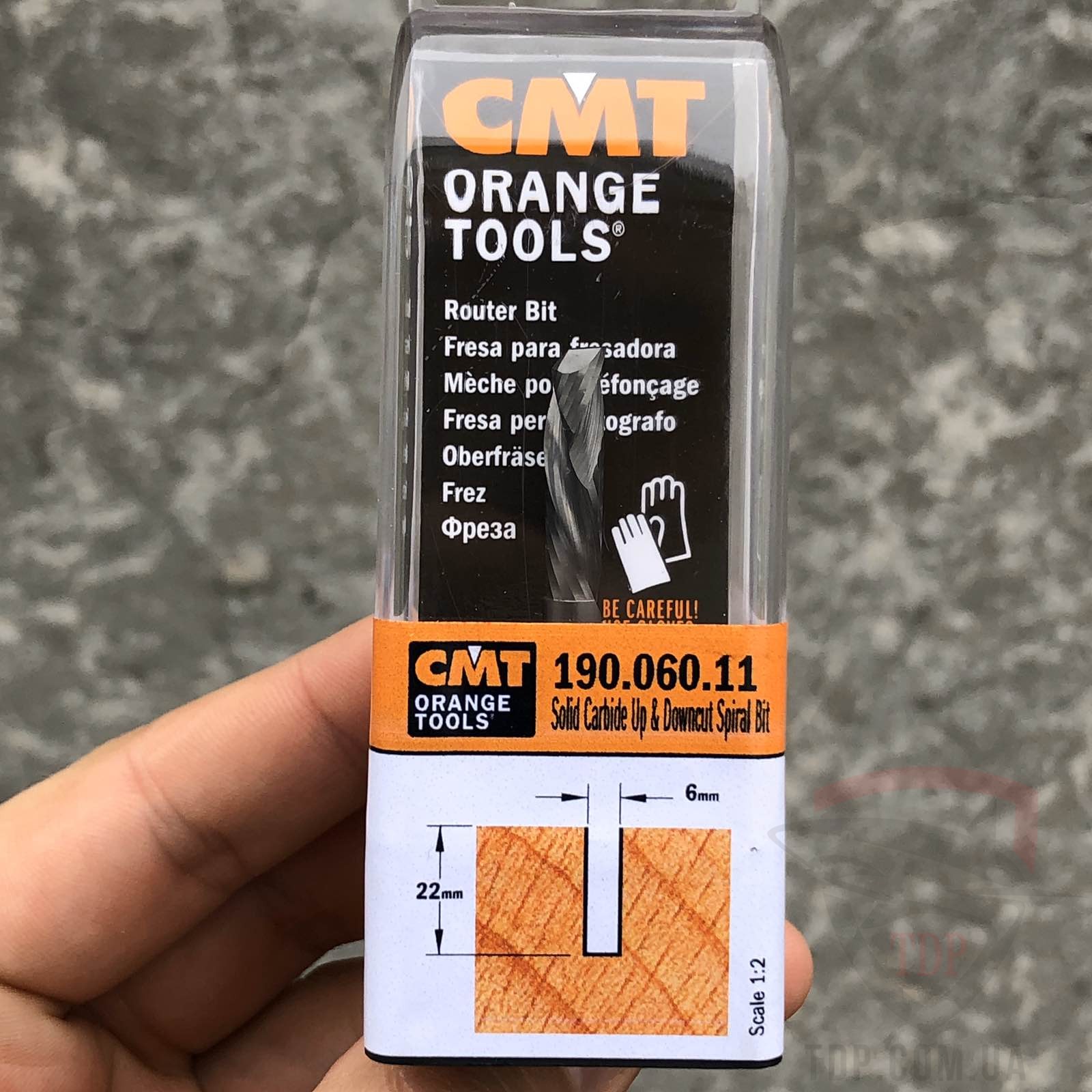 Fraise hélicoïdale compression — queue 6 mm · actif Ø6 × 22 mm — CMT 190.060.11 1
