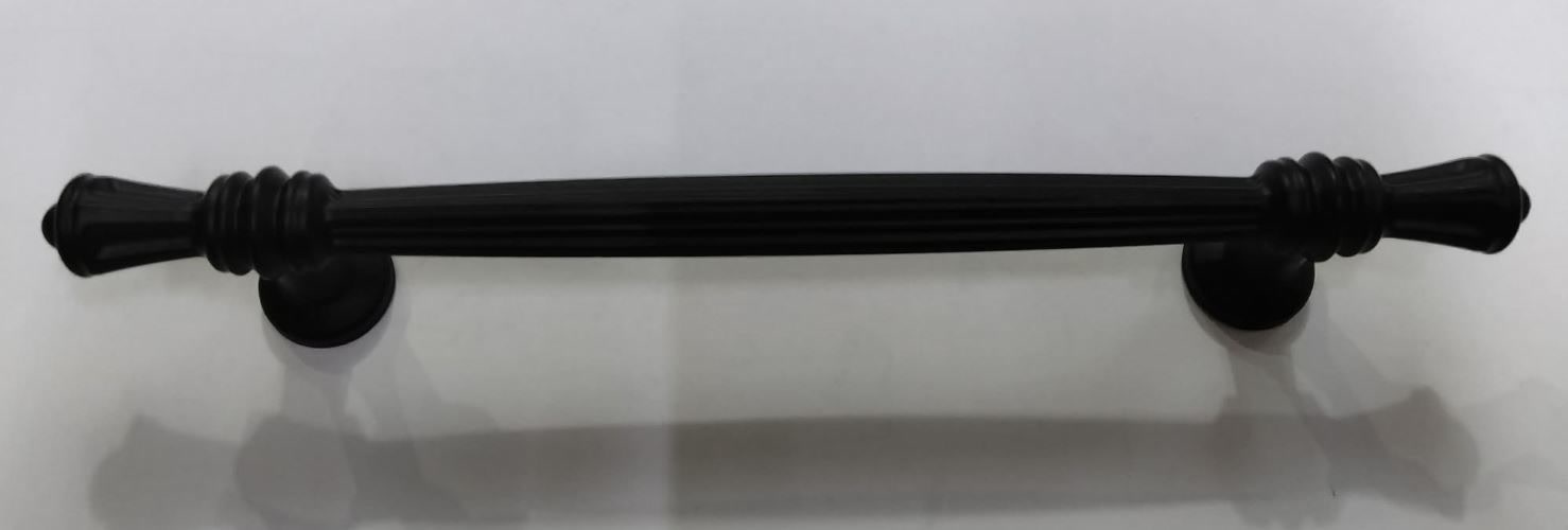 Poignée de meuble Asir noire — barre cannelée, entraxe 128, 160 ou 224 mm 1