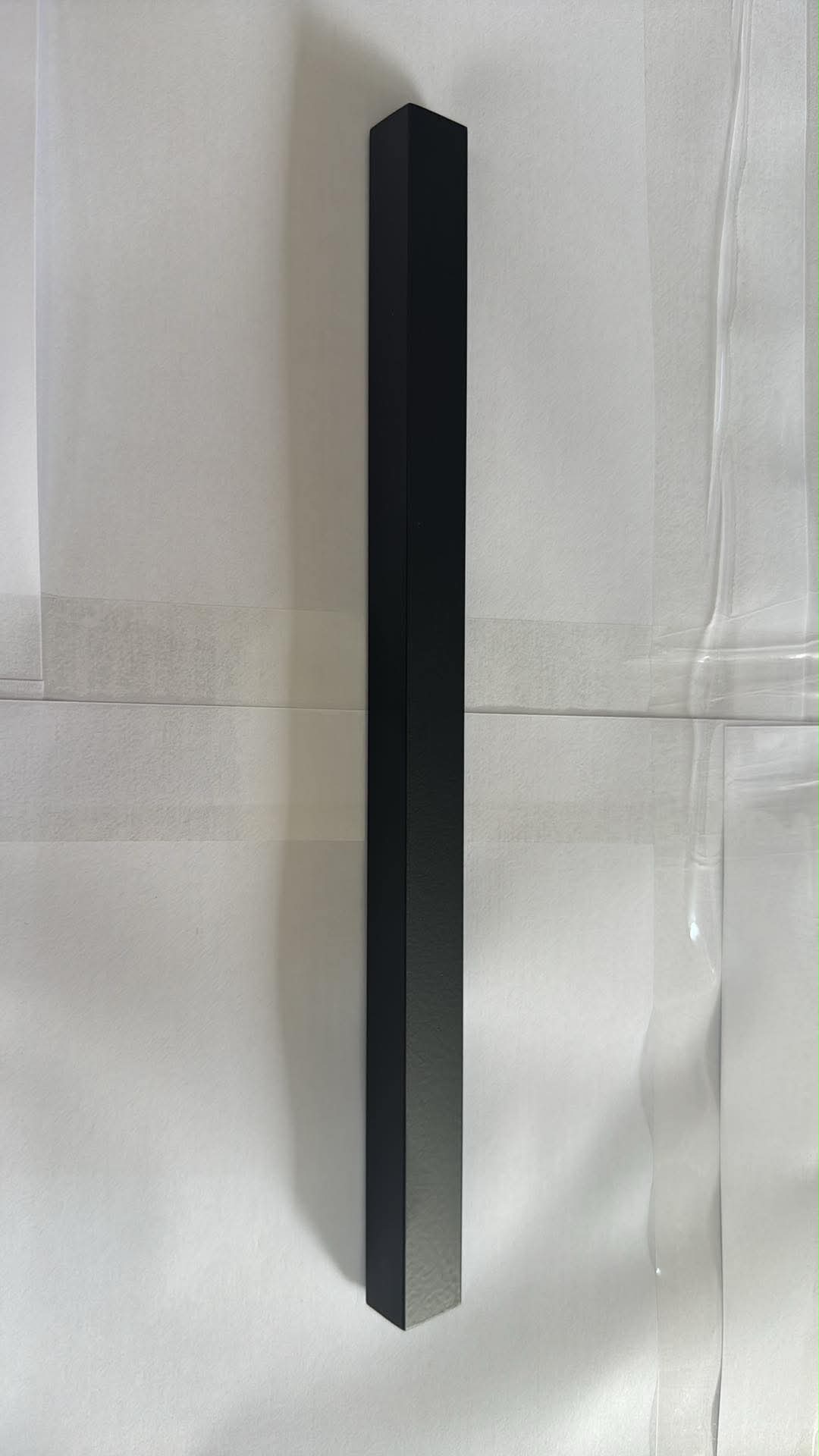 Poignée de meuble ELD20 dorée / ELD04 noire — profil en L, entraxe 96 à 384 mm 6