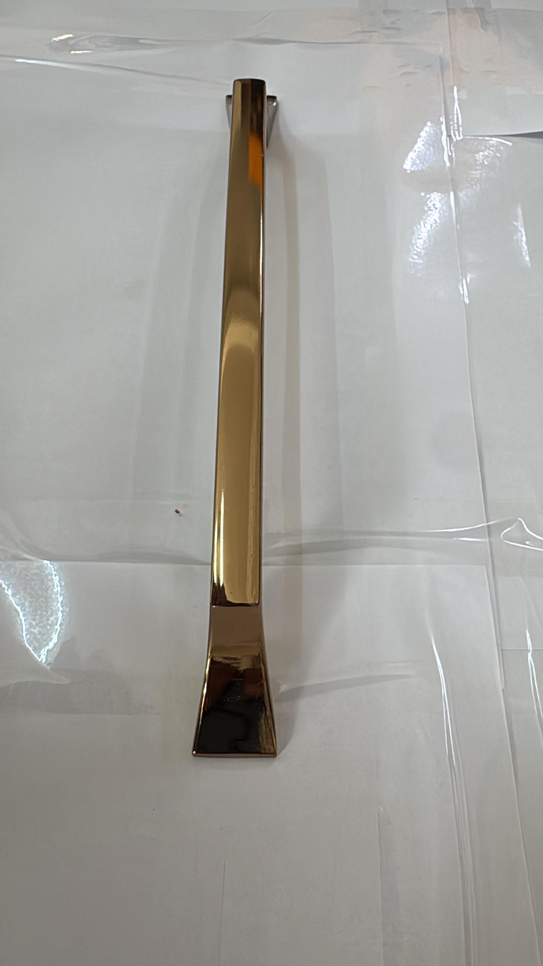 Poignée de meuble K602 bronze — arceau à pieds évasés, entraxe 128, 160 ou 224 mm 3