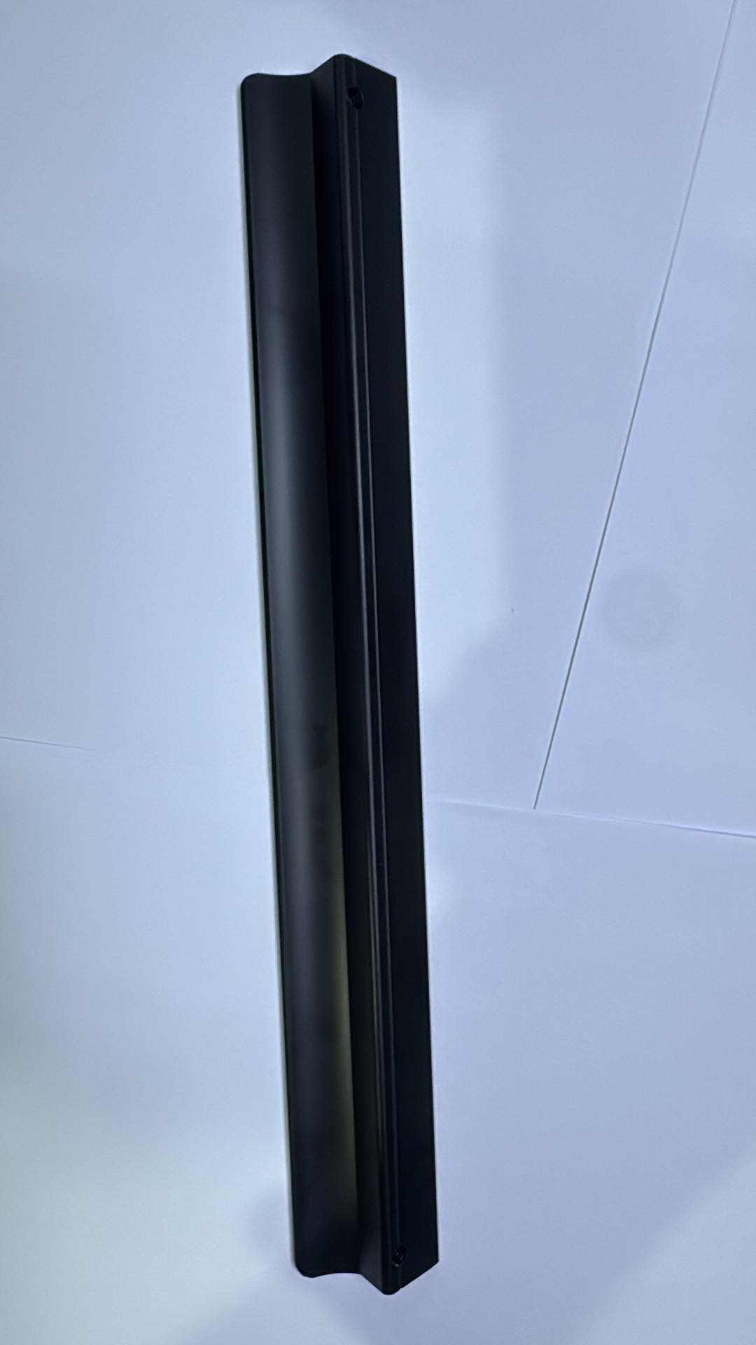 Poignée de meuble 8804 noire — profil à lèvre, entraxe 96, 160, 224 ou 320 mm 3