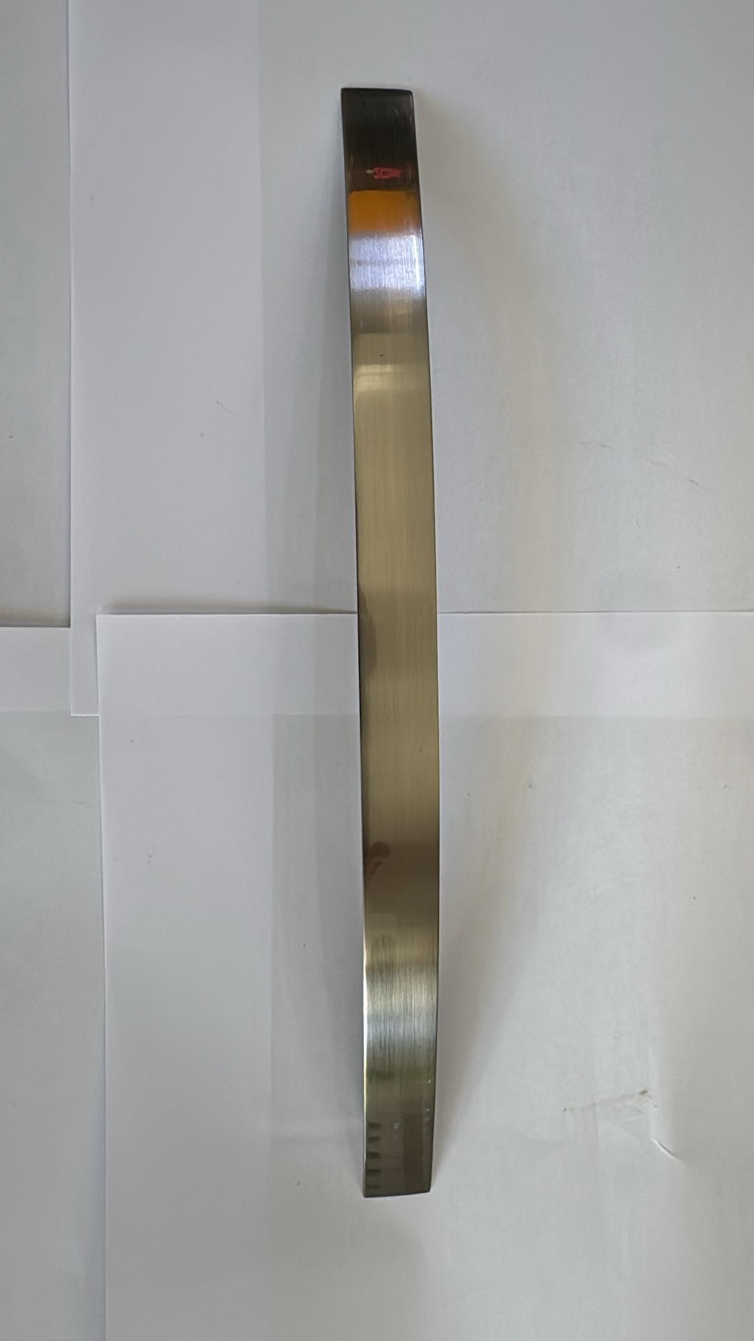Poignée de meuble 21767 — chromée ou satinée, arc à bouts effilés, entraxe 192 ou 224 mm 4